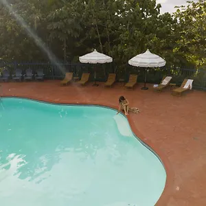 El Oasis Hotel