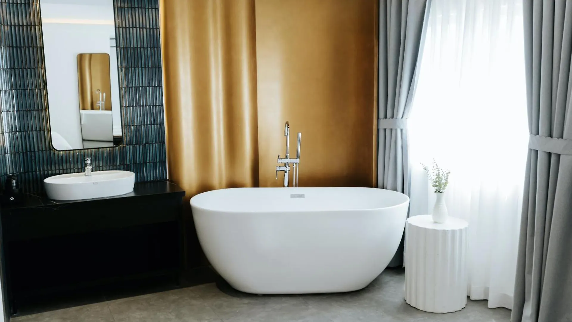 Hotel The Concept Hotel- City Center Ho Chi Minh City