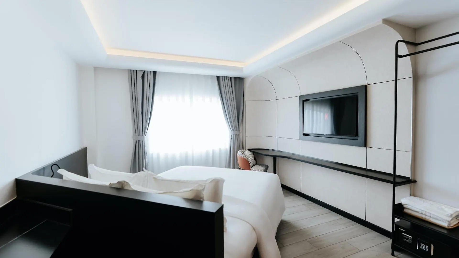 Hotel The Concept Hotel- City Center Ho-Chi-Minh-Stadt